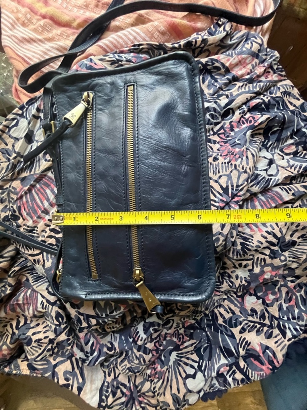 HOBO Navy Leather Crossbody with Gold Zippers - Picture 4 of 10